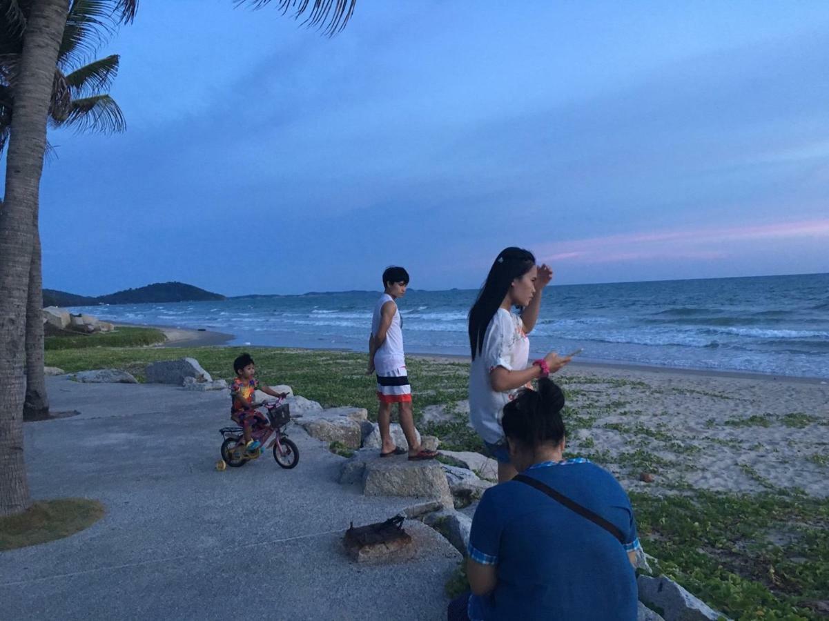 Rayong Condochain 325 Ban Phe Esterno foto