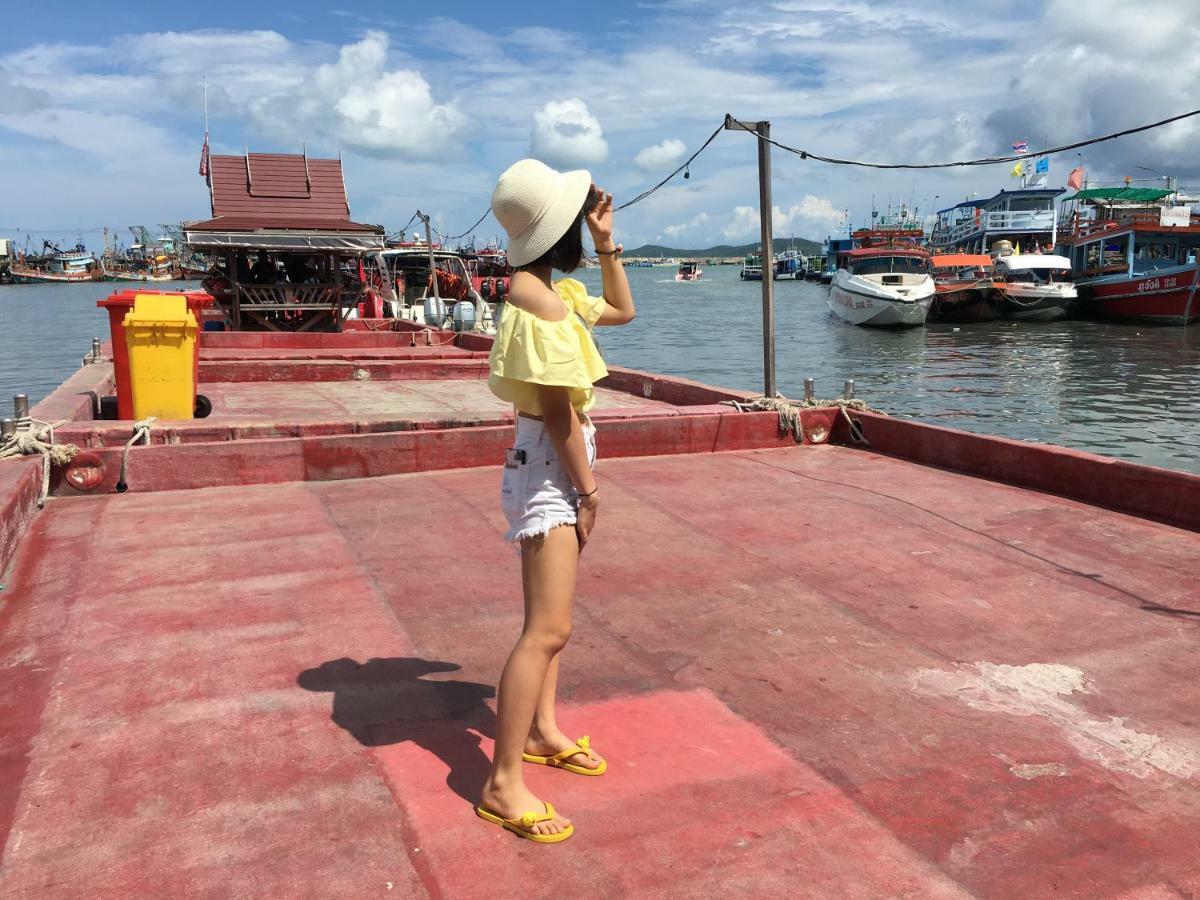 Rayong Condochain 325 Ban Phe Esterno foto